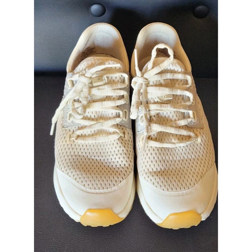 Olukai Women's Wailuku Sneakers Size 8 Off White - Picture 2 of 9